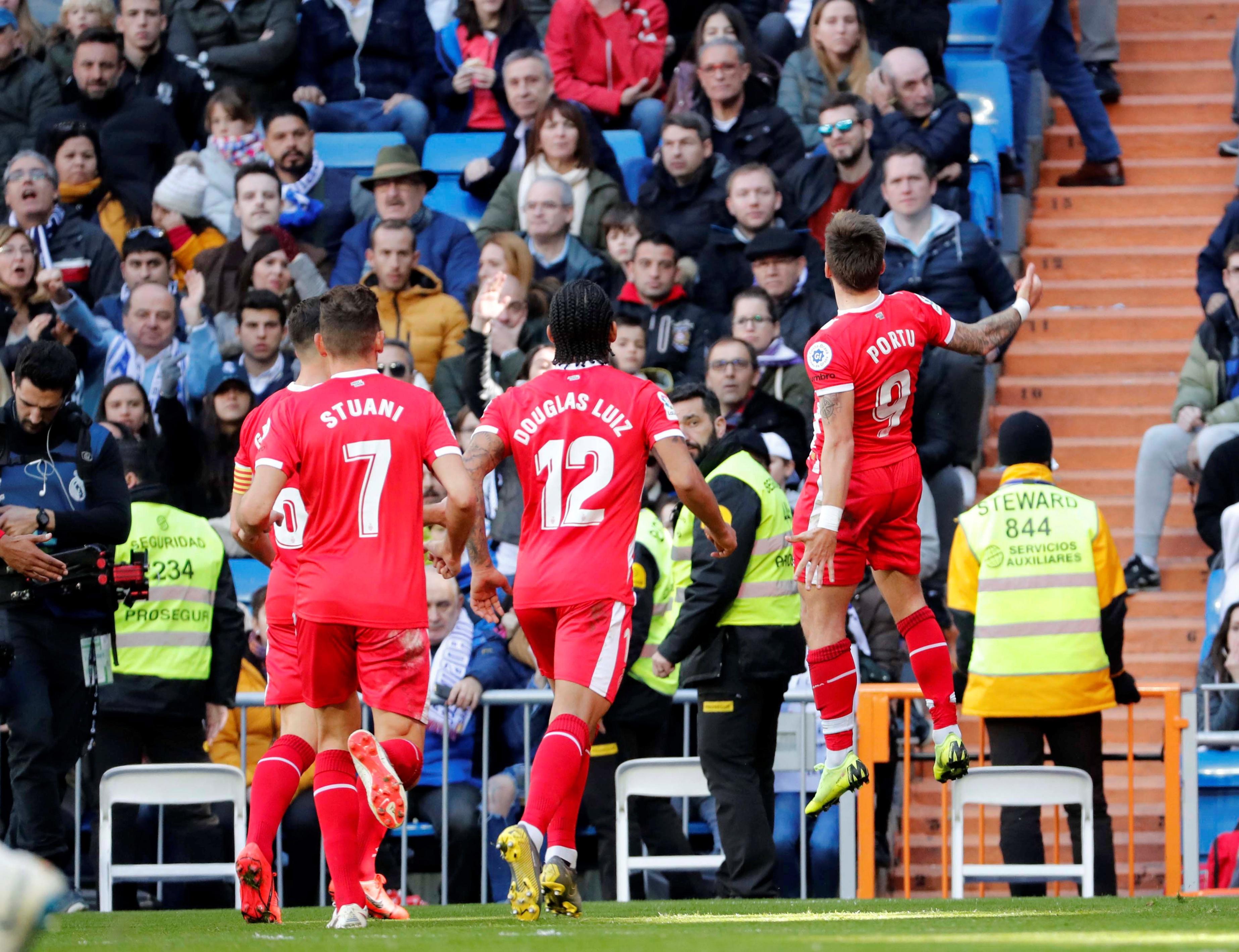 体育中超：榜首之争 泰山队誓“闯”三镇